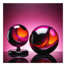 Chromatisch farbige Glaskegeln in Reflexion