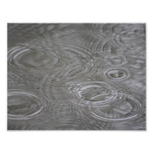 Foto Chuva Cai e Círculos