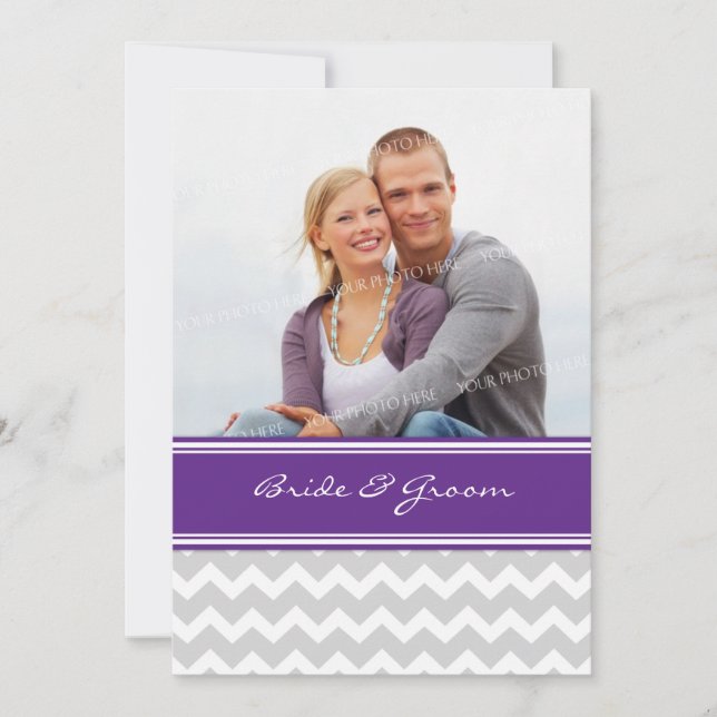 Foto: Cinza de Convites de Casamento Plum Chevron (Frente)