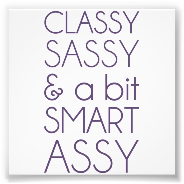 Foto Classy Sassy e um Bit Smart Assy (Frente)
