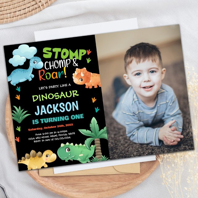 Foto: Convites de Aniversário do Dinossauro Preto  (Photo Green Black Dinosaur Birthday Invitations)