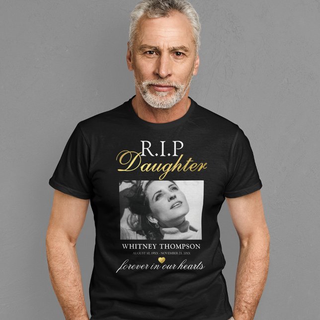 Foto da Filha de R.I.P. Memorial T-Shirt (Criador carregado)