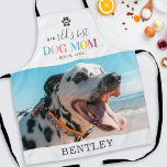 Foto da Mãe do Melhor Cachorro<br><div class="desc">Abraça o teu amor pelo teu amigo peludo com o nosso avental personalizado e único para as fotografias de animais de estimação! Esta peça sentimental não só mantém suas roupas limpas durante seus empreendimentos na cozinha, como também mantém seu querido animal de estimação perto do seu coração. Com suas características...</div>