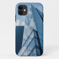 foto de ângulo baixo de capas de iphone de prédio