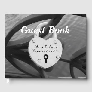 Foto de cadeado em forma de coração livro de convi