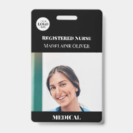 Foto de ID de Enfermeira Médica com Crachá de Logo