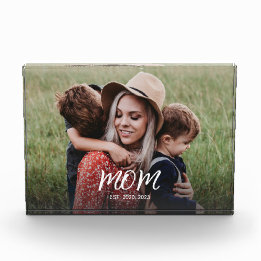 Foto de Script Moderno Estabelecida pela Mãe Perso