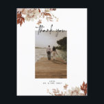 Foto do casamento outono Obrigado Cartão de Posto<br><div class="desc">Este eterno,  romântico,  apresenta um roteiro moderno emparelhado com texto ousado. Por favor,  entre em contato comigo se precisar de ajuda com este design.</div>