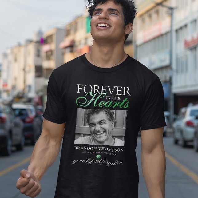 Foto do Funeral Verde Negro Memorial T-Shirt (Criador carregado)