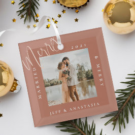 Foto Dourada mínima moderna, casada e Feliz