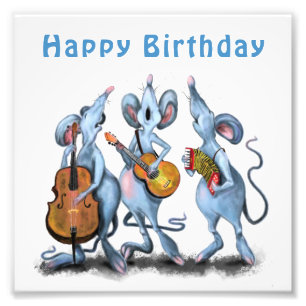 Foto engraçada de aniversário com banda de rato mu