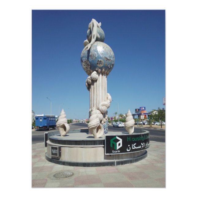 Foto Escultura aos habitantes marinhos (Frente)