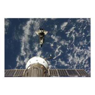 Foto Espaçador Endeavor e nave Soyuz