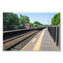 Estação Ferroviária Deighton, Huddersfield