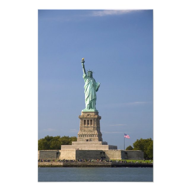 Foto Estátua da Liberdade na Ilha da Liberdade em Nova (Frente)