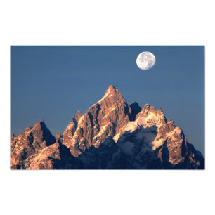 Foto EUA, Wyoming, Grand Teton NP. Uma lua cheia se põe