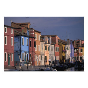 Foto Europa, Itália, Veneza. Casas multicoloridas