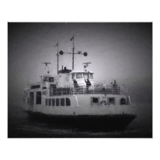 Foto Ferry para Suomenlinna fortaleza ilha no nevoeiro 