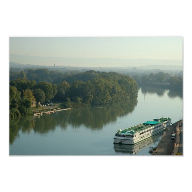 Foto França, Avignon, Provença, barco fluvial Van Gogh (Frente)