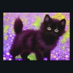 Foto Gustav Klimt Black Kitten<br><div class="desc">Impressão de fotografia com um gatinho preto Gustav Klimt! Esta beleza de olhos largos se coloca num campo verde de flores roxas. Um presente pensativo para amantes de gatos e entusiastas de arte austríacos!</div>