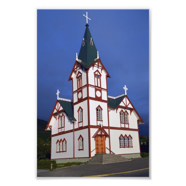 Foto Igreja Luterana Husavik, Islândia. (Frente)