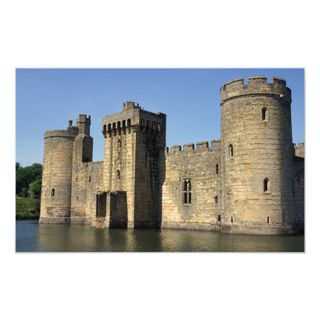 Foto Inglaterra, Sussex, Castelo Bodiam. (Frente)