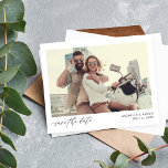 Foto instantânea do método de diversão de orçament<br><div class="desc">** SATIN PAPER É PAPEL FINO. ATUALIZE O PAPEL PARA OBTER UM PAPEL DE PLACA MAIS ESPESADO. TEM UMA OPÇÃO PARA ENVELOPES. *** Economize dinheiro em convites com este convite menor que tem uma opção para envelopes. Enche os convidados para o seu casamento com o seu humor divertido, Foto instantânea...</div>