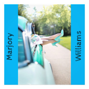 Foto Janela de carro vintage das pernas da mulher. Stil