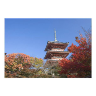 Foto Japão, Quioto, Pagode em cores de outono