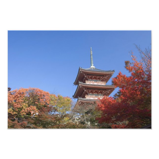 Foto Japão, Quioto, Pagode em cores de outono (Frente)
