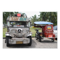 Jeepney e triciclo