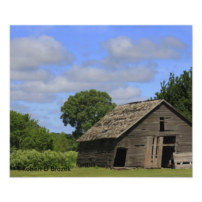 Foto Kansas Old Barn com céu azul e nuvens brancas (Frente)
