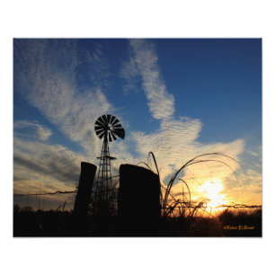 Foto Kansas Windmill Sunset com cerca