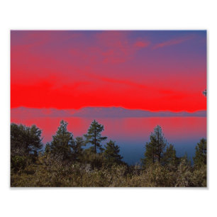 Foto Lago e céu vermelho