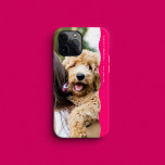 Foto legal da borda ondulada rosa-de-ponta uma<br><div class="desc">Simples, mas super na moda, esta capa de telefone de fotos apresenta uma margem de onda divertida junto com seu texto personalizado. Um presente de excelente para uma adolescente, esta capa de telefone de tendências permite mostrar uma foto grande e tem espaço para um nome ou outra diversão, digamos, sobre...</div>