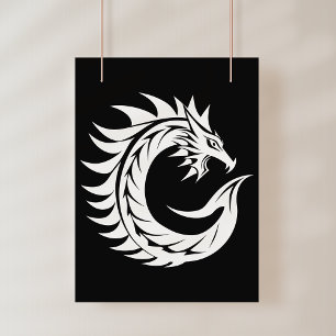 Foto Letra C Estilizada com Dragão, Alfabeto de Dragão,