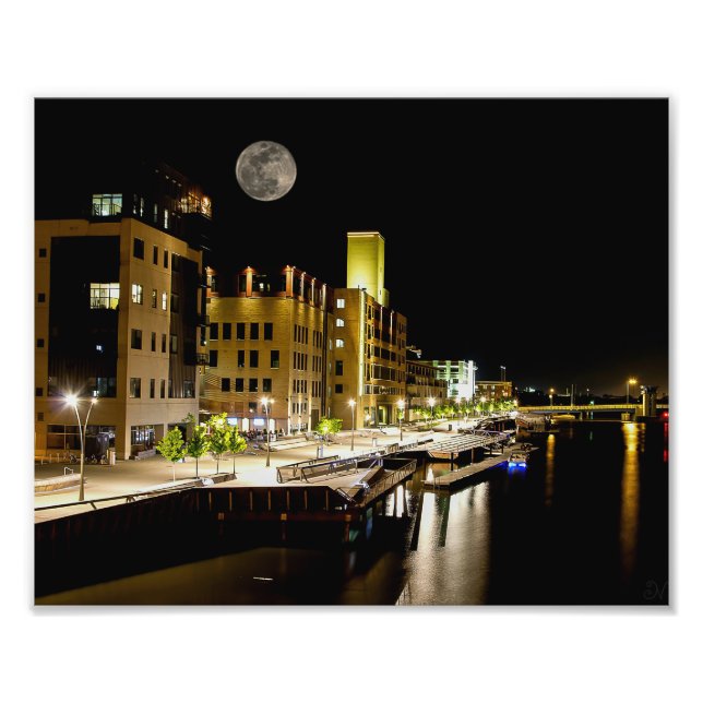 Foto Lua cheia sobre a baía verde (Frente)