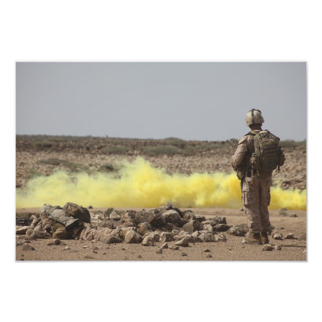 Foto Marines dão segurança (Frente)