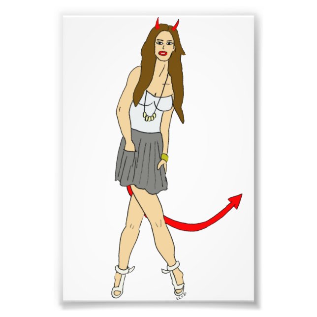 Foto menina diabólica (Frente)