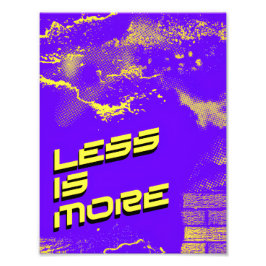 Foto Menos É Mais – Poster Minimalista Roxo e Amarelo