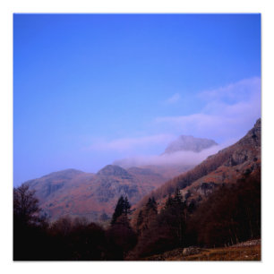 Foto Mist The Langdale Pikes Lake District England