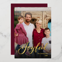 Foto Moderna e Alegre da Família em Script