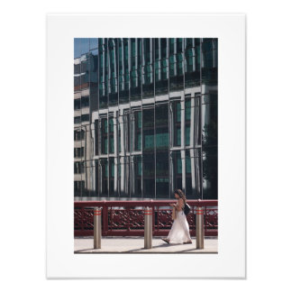 Foto Mulher Atravessando Holborn Viaduct Londres (1525)