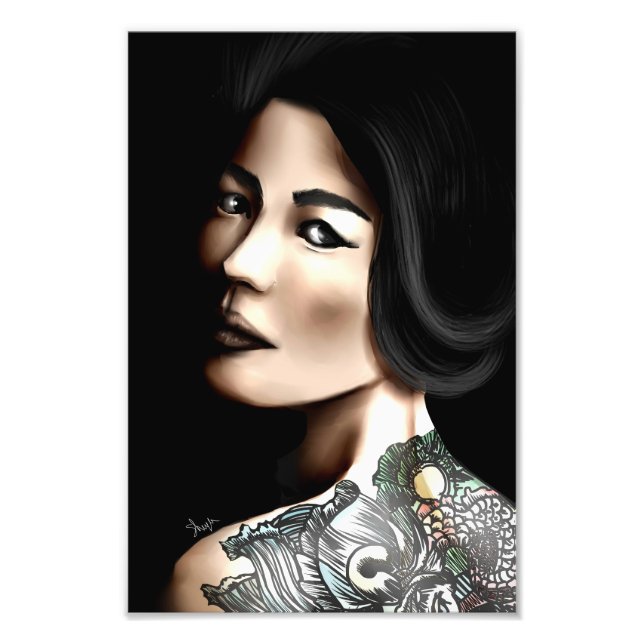 Foto Mulher japonesa tatuada (Frente)