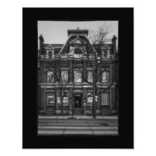 Foto Nº 496 Queen St E 4 com Borda