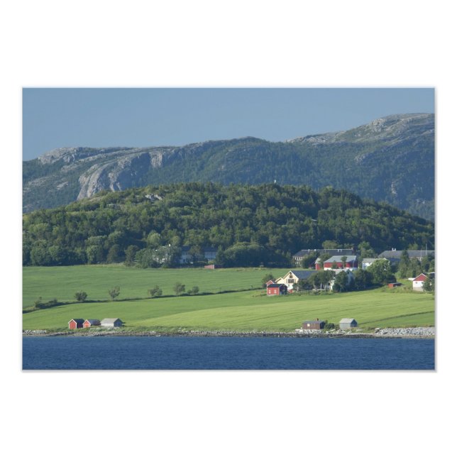 Foto Noruega, Trondheimsforden, Trondheim. Típica (Frente)