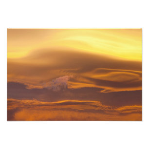 Foto Nuvem lenticular ao pôr do sol