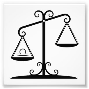 Foto o equilíbrio do libra escala o horóscopo da