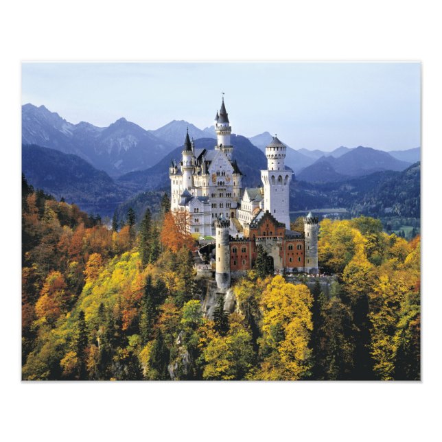 Foto O fantástico Neuschwanstein é um de três (Frente)