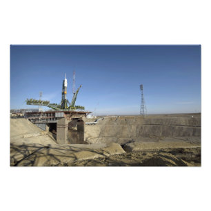 Foto O foguete de Soyuz é erigido na posição 2